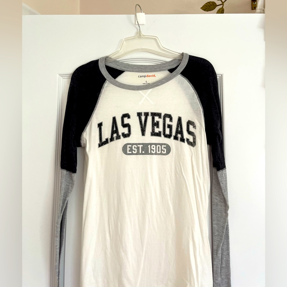 Las Vegas tee